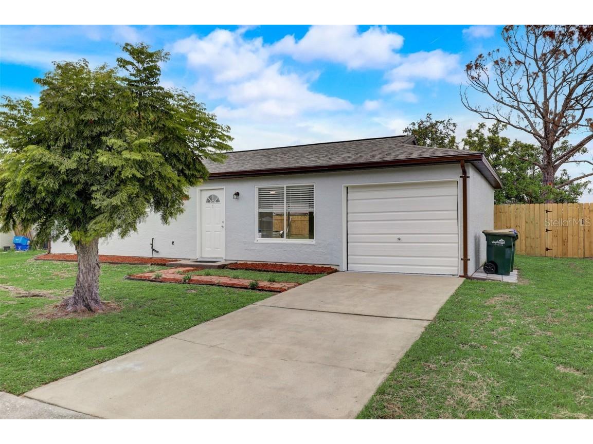 8130 Lombra Avenue North Port FL 34287 N6123203 image1