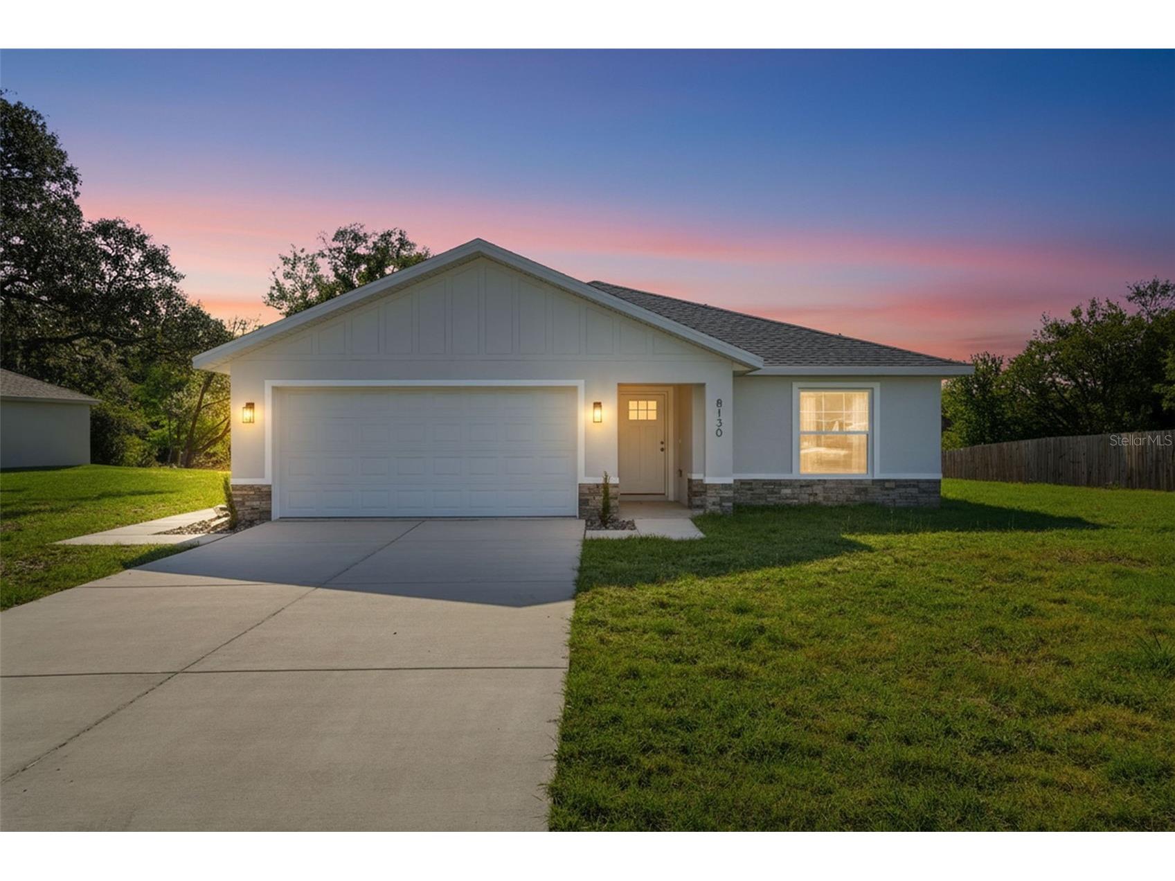 8130 Ridge Road Weeki Wachee FL 34613 W7884340 image1