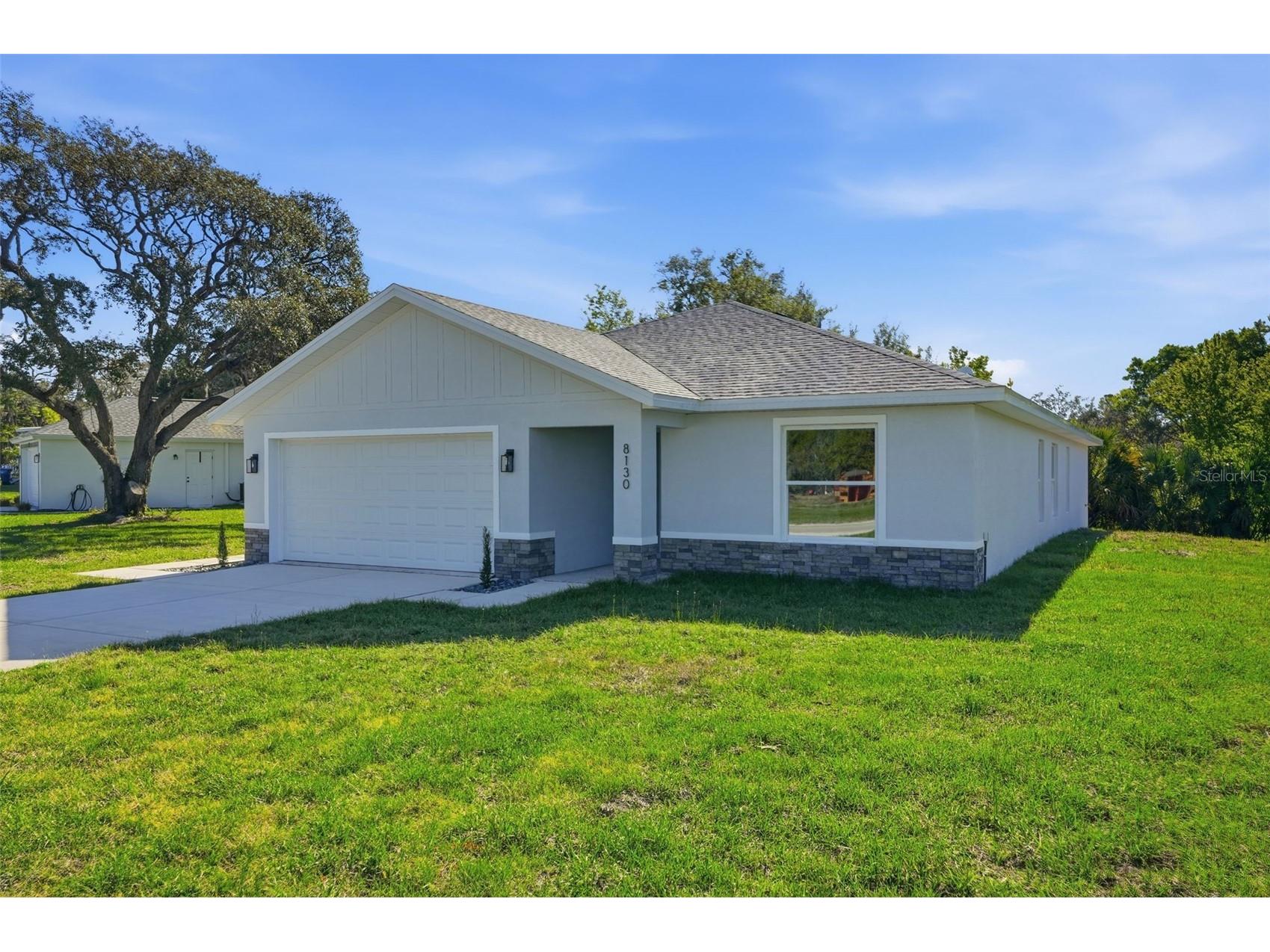 8130 Ridge Road Weeki Wachee FL 34613 W7884340 image3