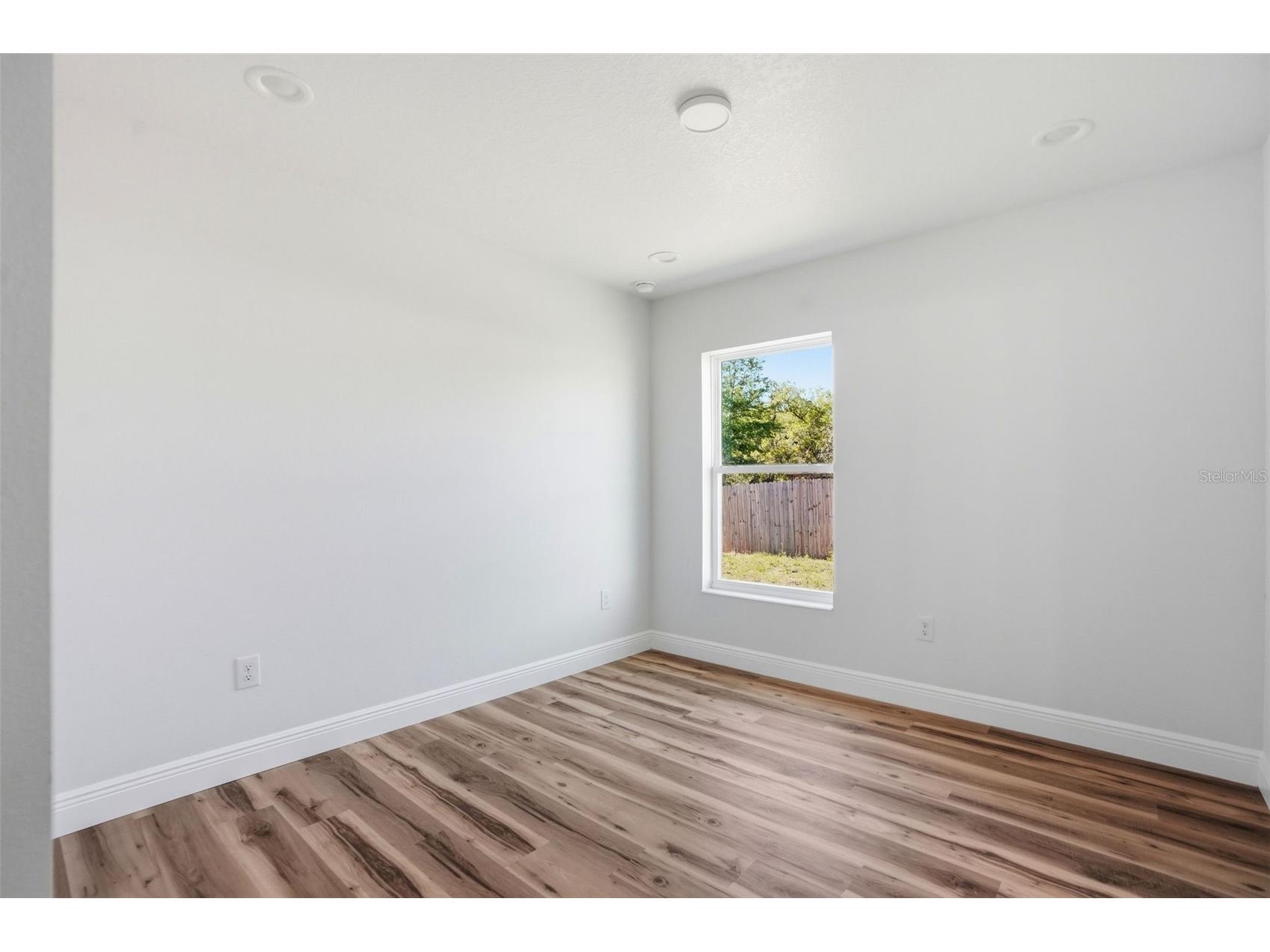 8130 Ridge Road Weeki Wachee FL 34613 W7884340 image40