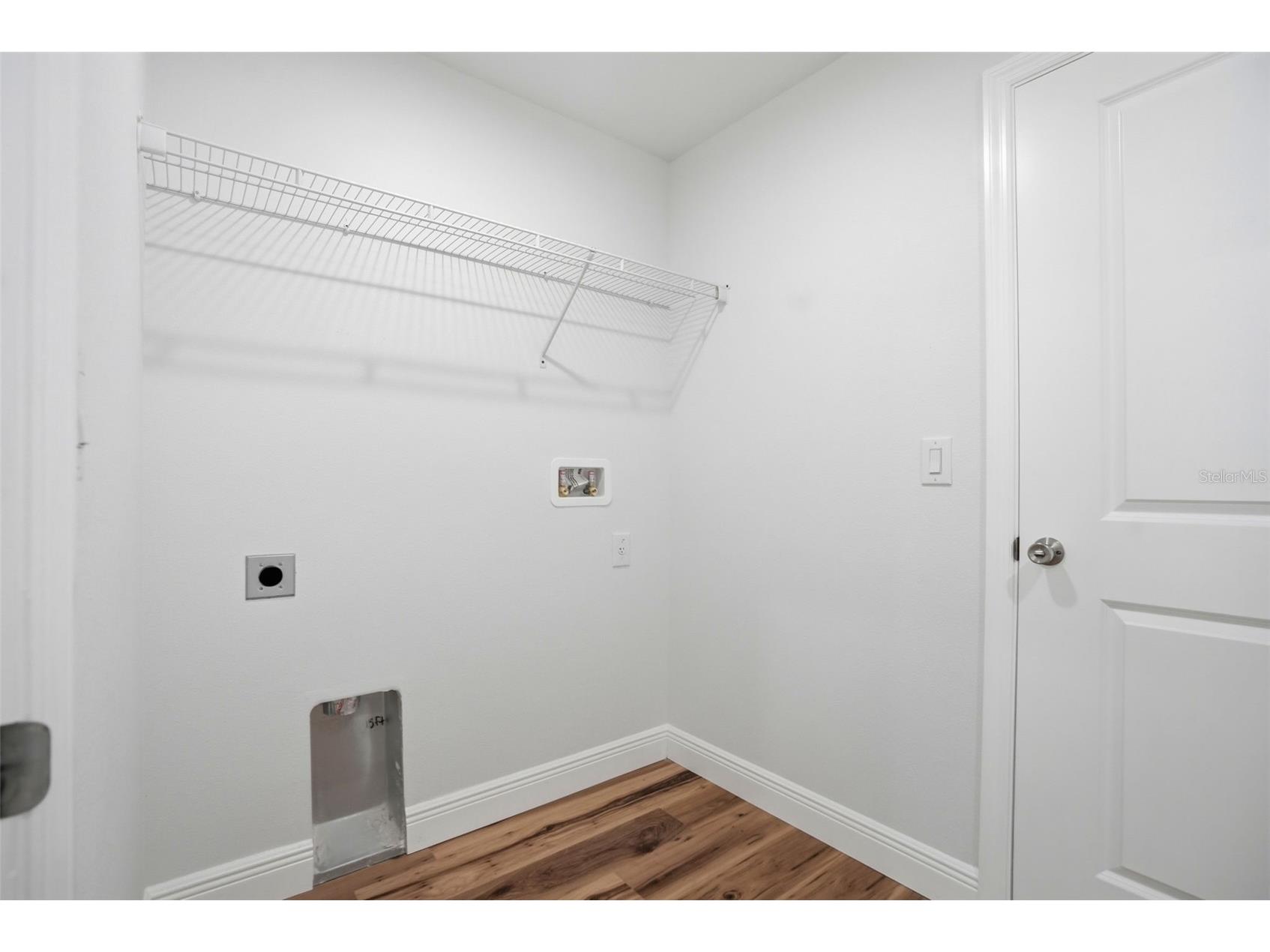 8130 Ridge Road Weeki Wachee FL 34613 W7884340 image45