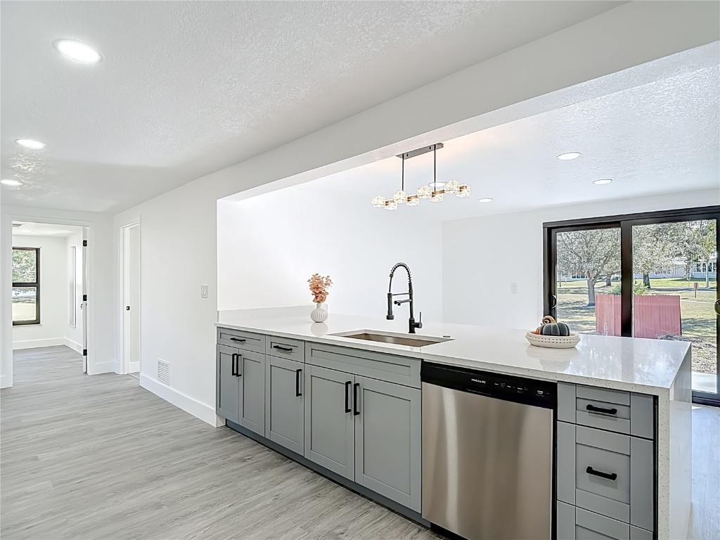 8130 San Felipe Court Port Richey FL 34668 W7880629 image10