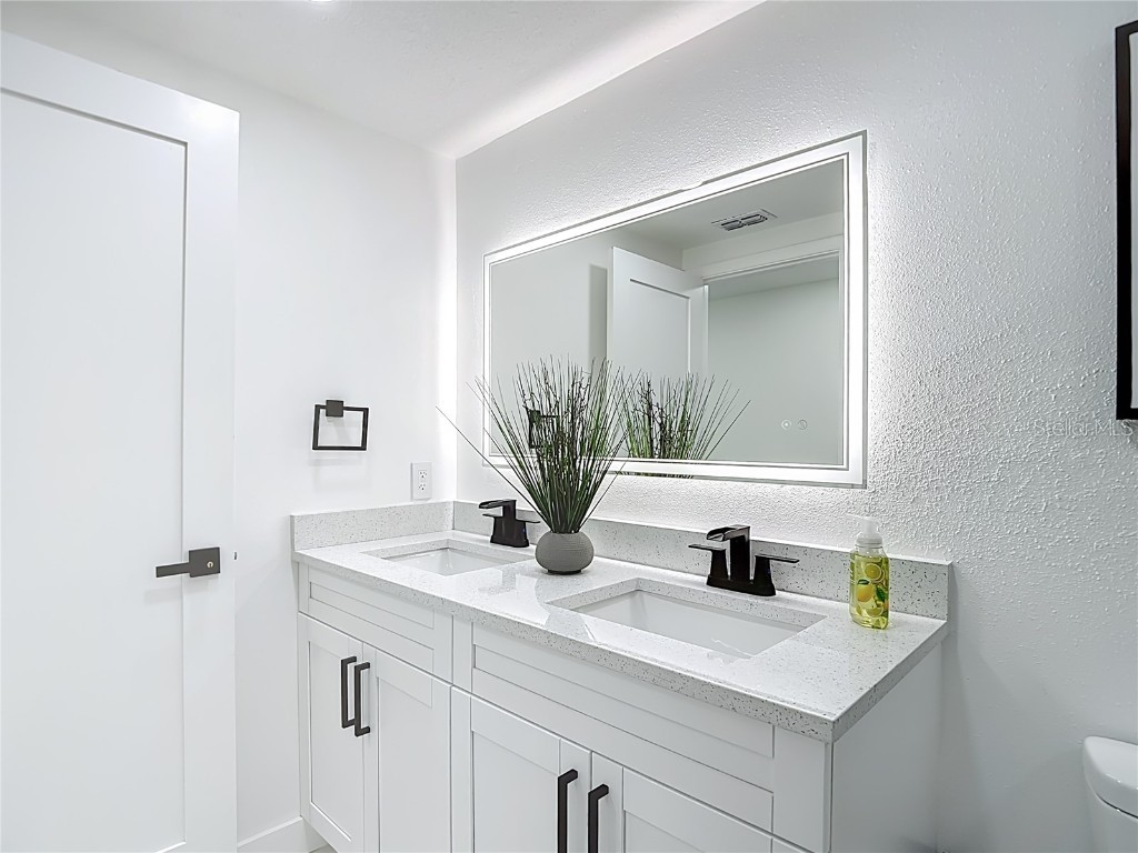 8130 San Felipe Court Port Richey FL 34668 W7880629 image40