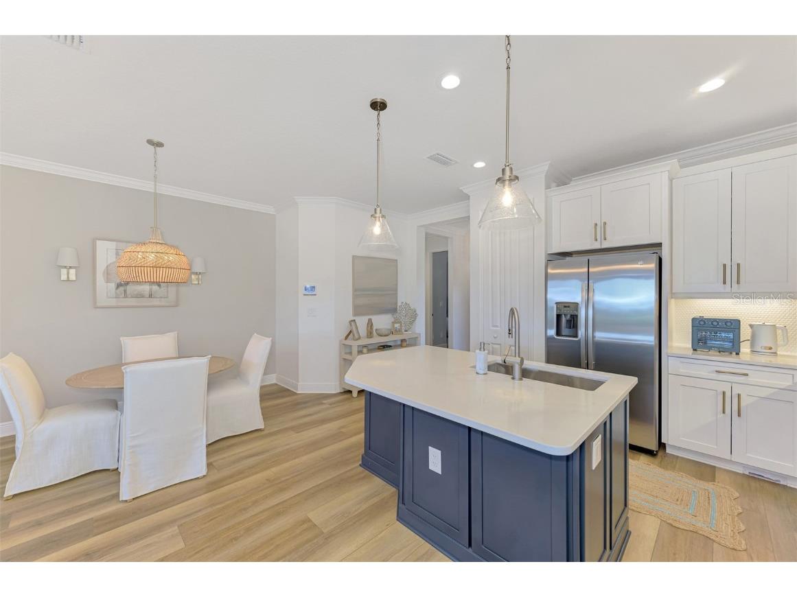 8131 Anthirium Loop Sarasota FL 34240 A4664255 image28