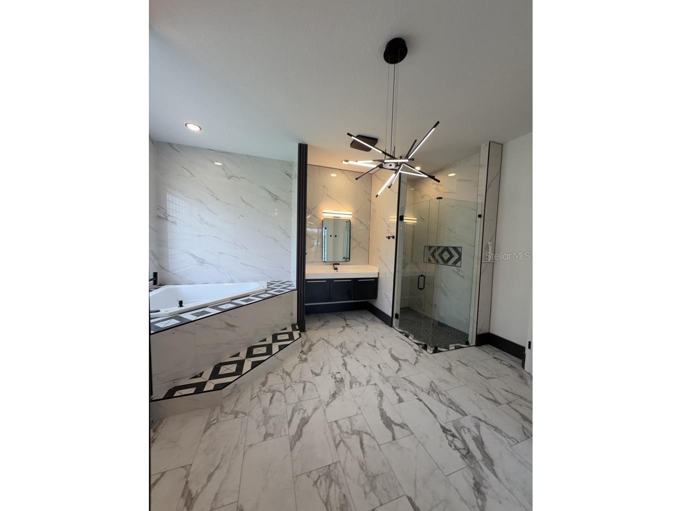 8131 Vineland Oaks Boulevard Orlando FL 32835 O6421040 image19