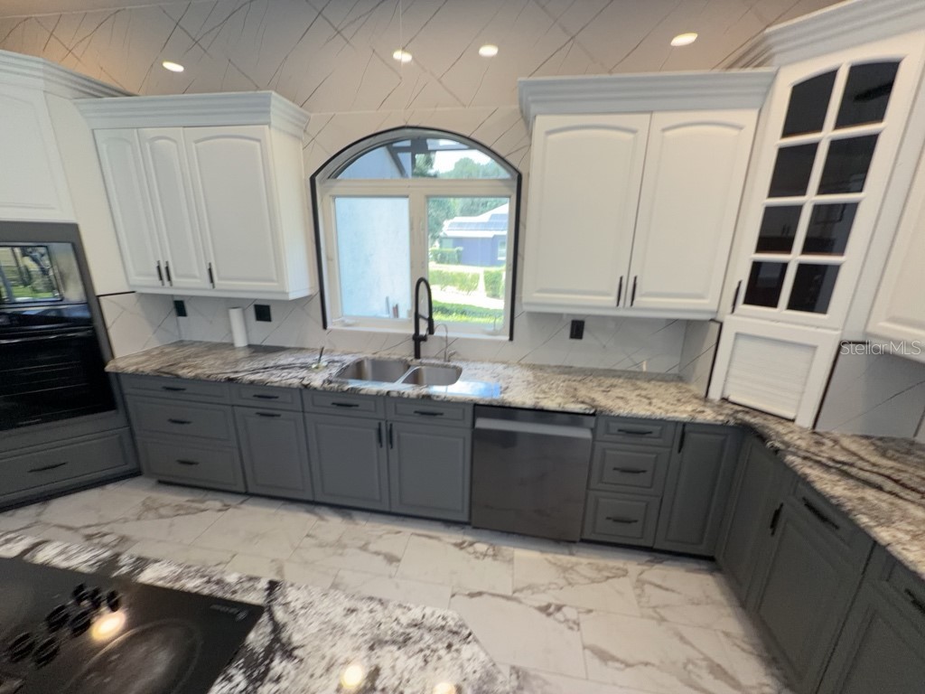 8131 Vineland Oaks Boulevard Orlando FL 32835 O6421040 image3