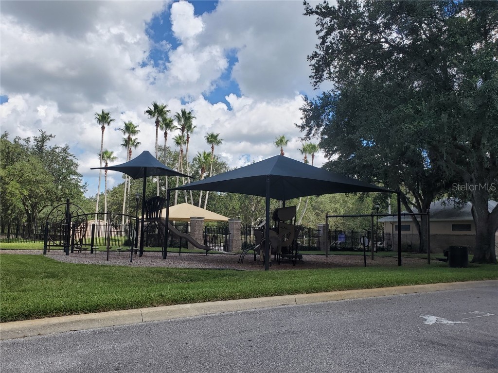 8132 Brinegar Circle Tampa FL 33647 TB8434481 image28