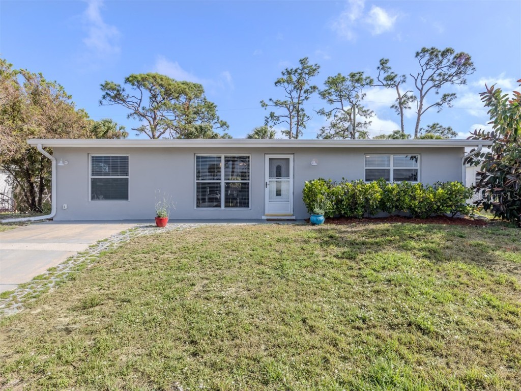 8132 Coco Solo Avenue North Port FL 34287 N6138264 image1