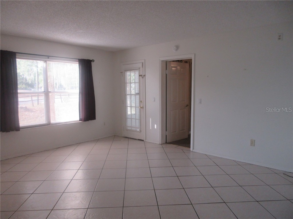 8132 Fairways Circle #R103 Ocala FL 34472 OM699048 image28