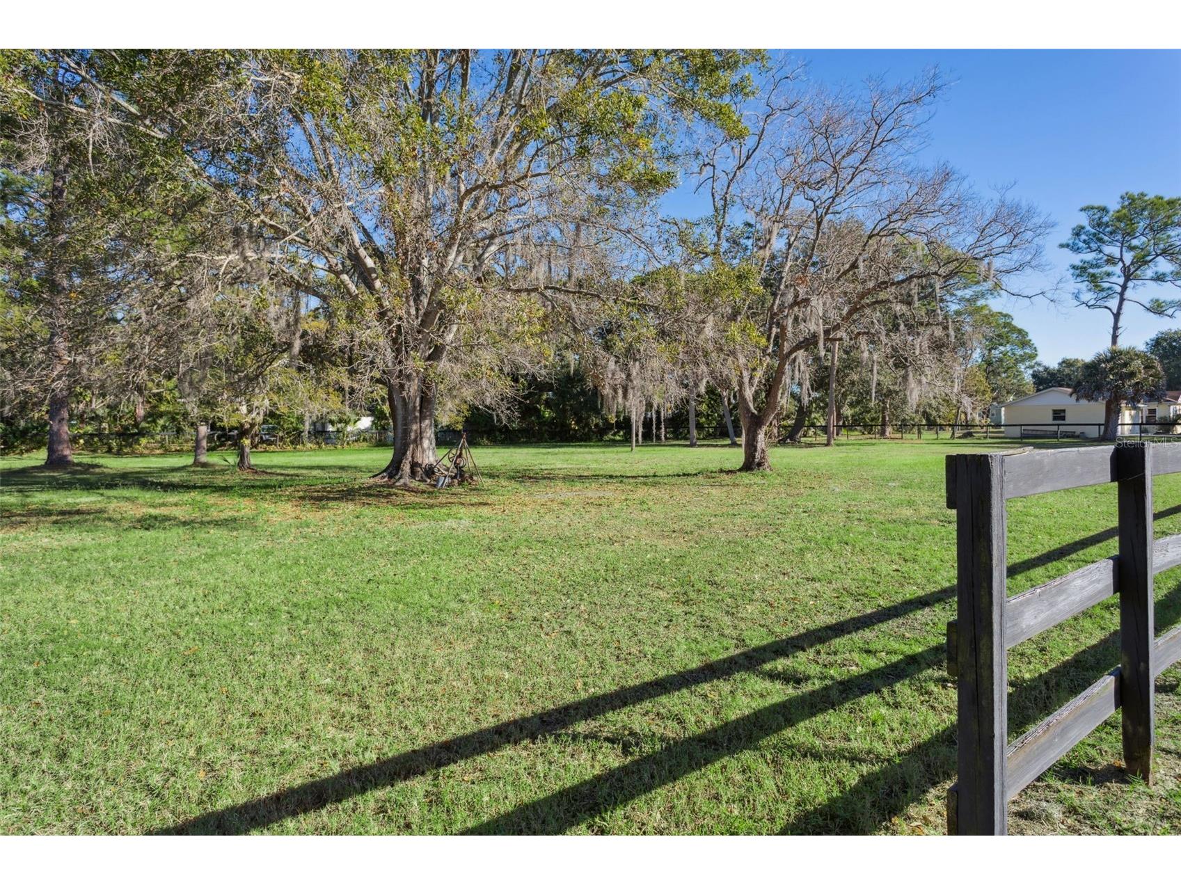 8132 Honeybee Lane Tampa FL 33635 TB8458452 image15