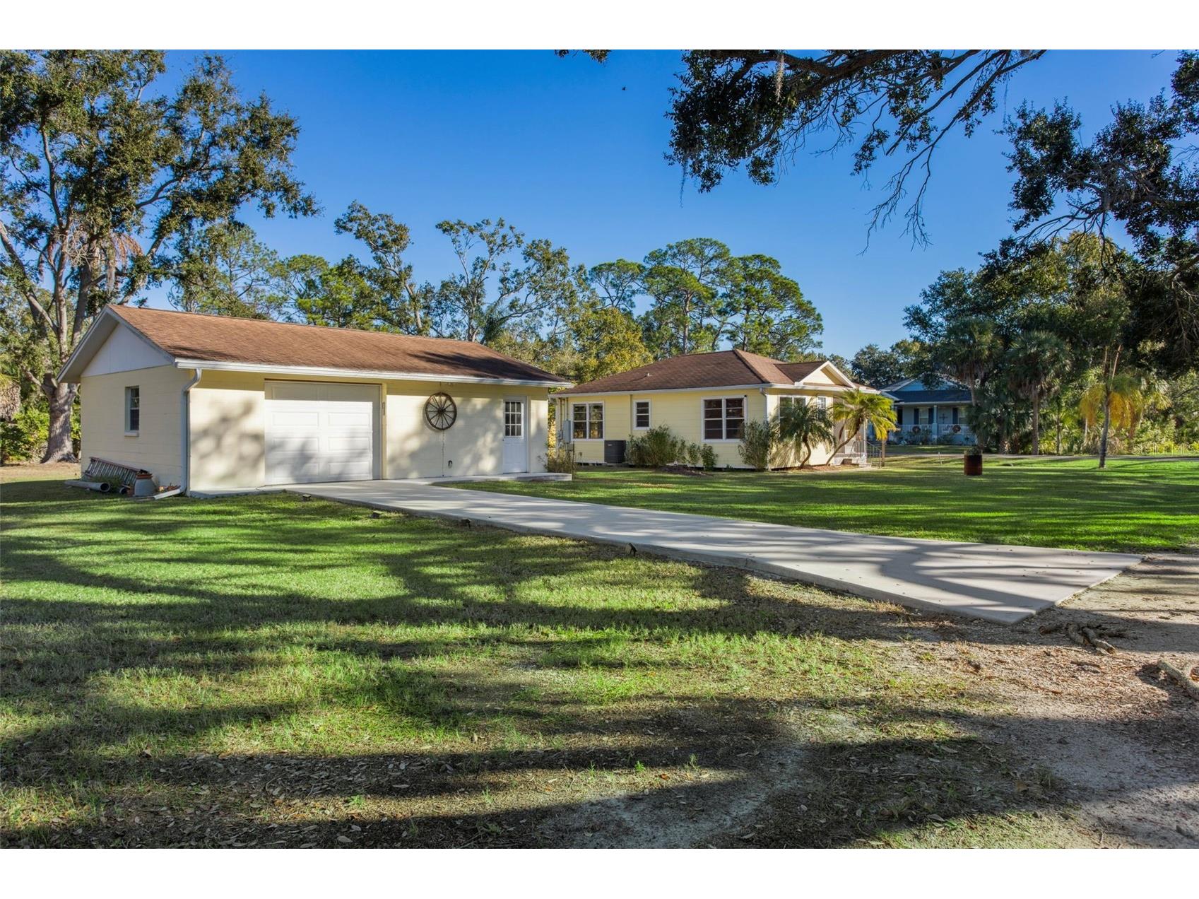 8132 Honeybee Lane Tampa FL 33635 TB8458481 image2