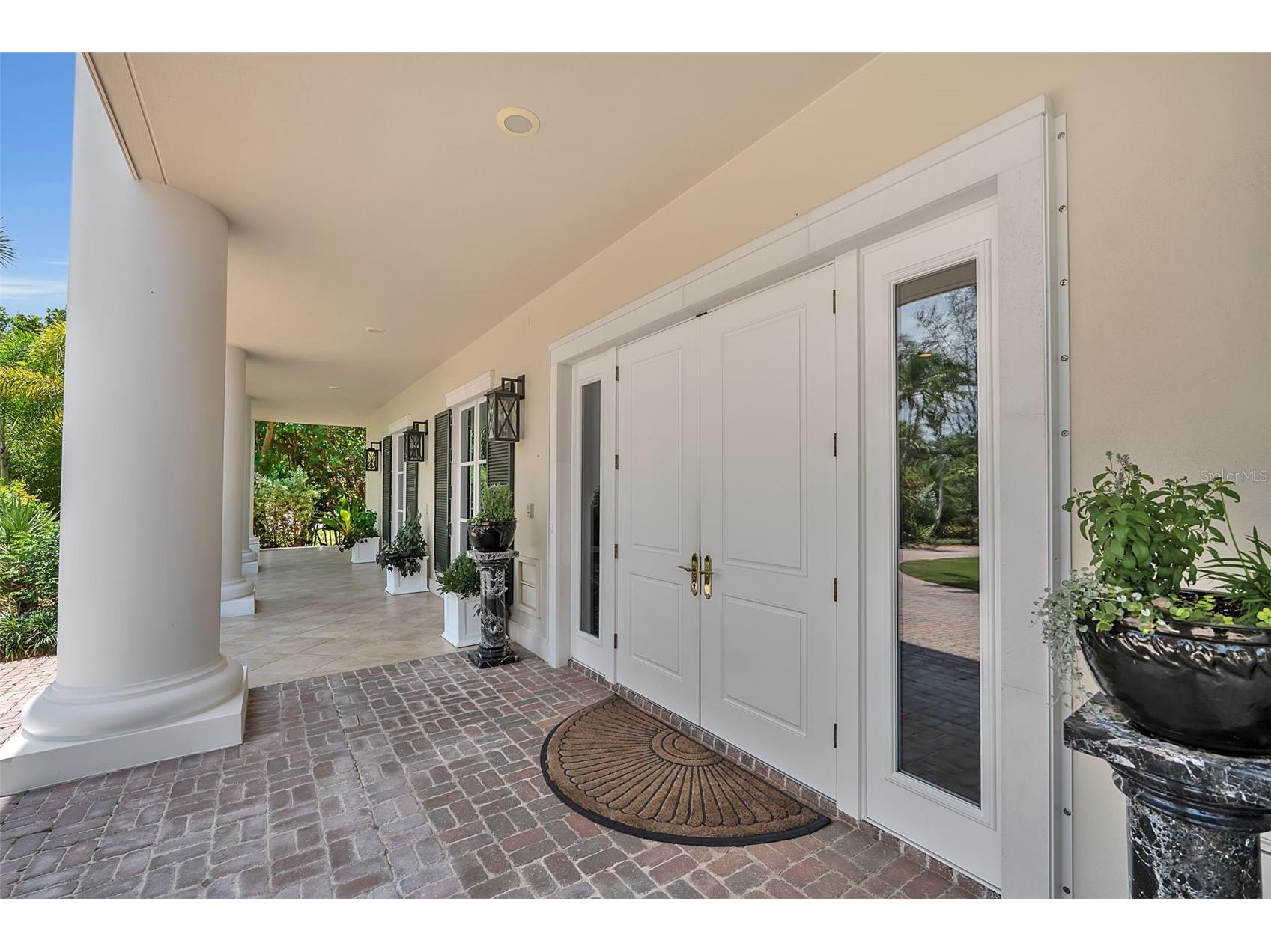 8132 Sanderling Road Sarasota FL 34242 - GULF OF MEXICO & HERON LAGOON A4694017 image23