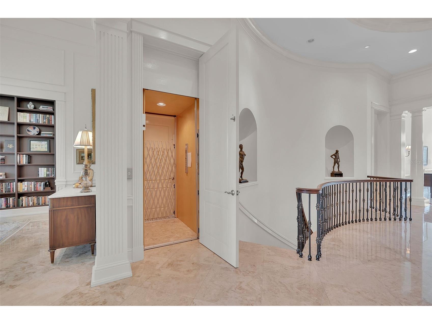 8132 Sanderling Road Sarasota FL 34242 - GULF OF MEXICO & HERON LAGOON A4694017 image29