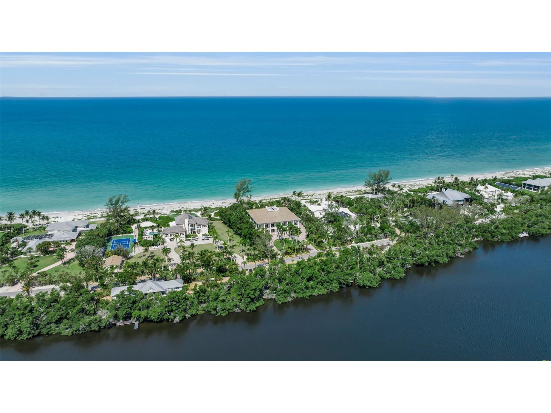 8132 Sanderling Road Sarasota FL 34242 - GULF OF MEXICO & HERON LAGOON A4694017 image3