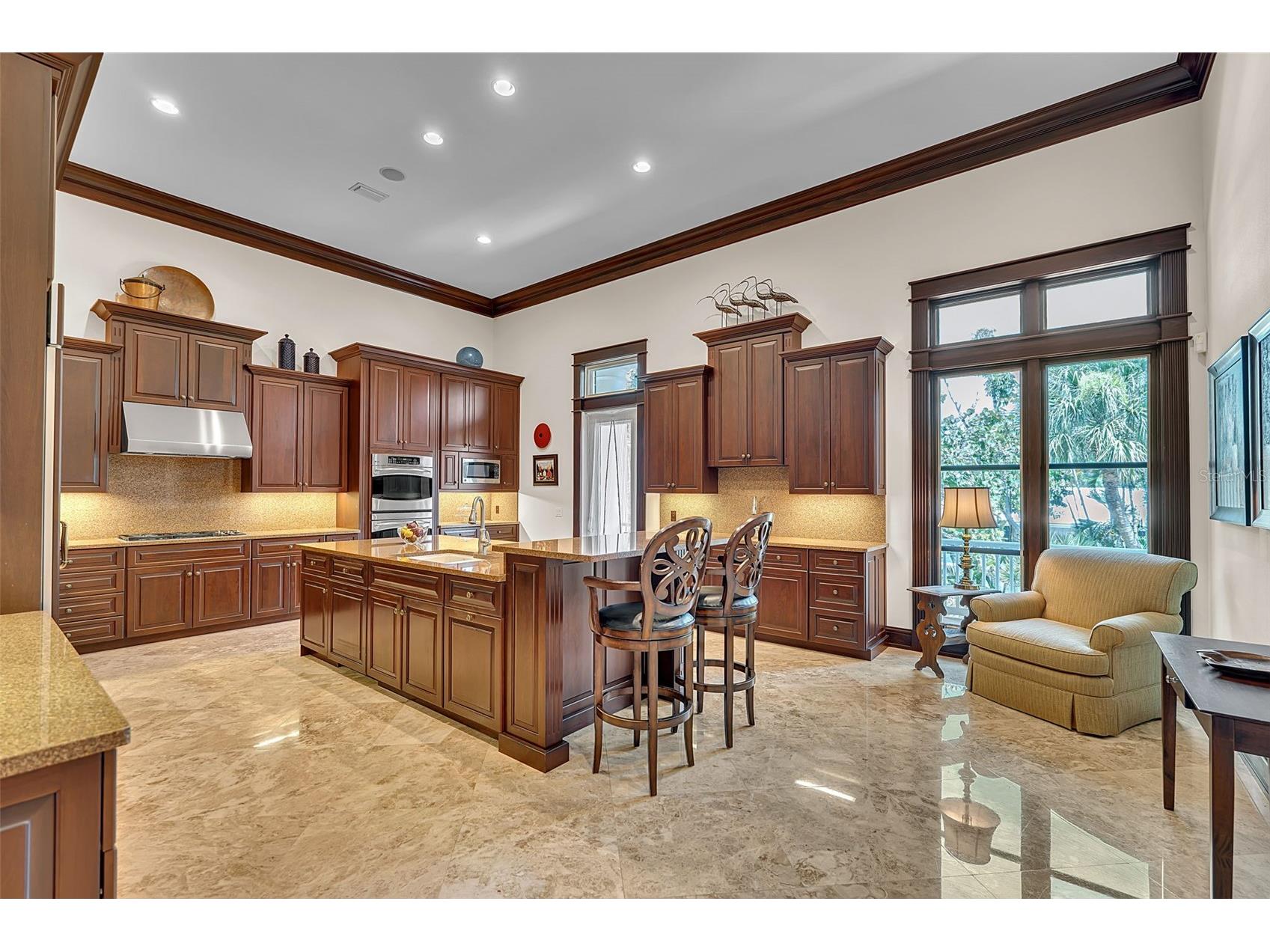 8132 Sanderling Road Sarasota FL 34242 - GULF OF MEXICO & HERON LAGOON A4694017 image40