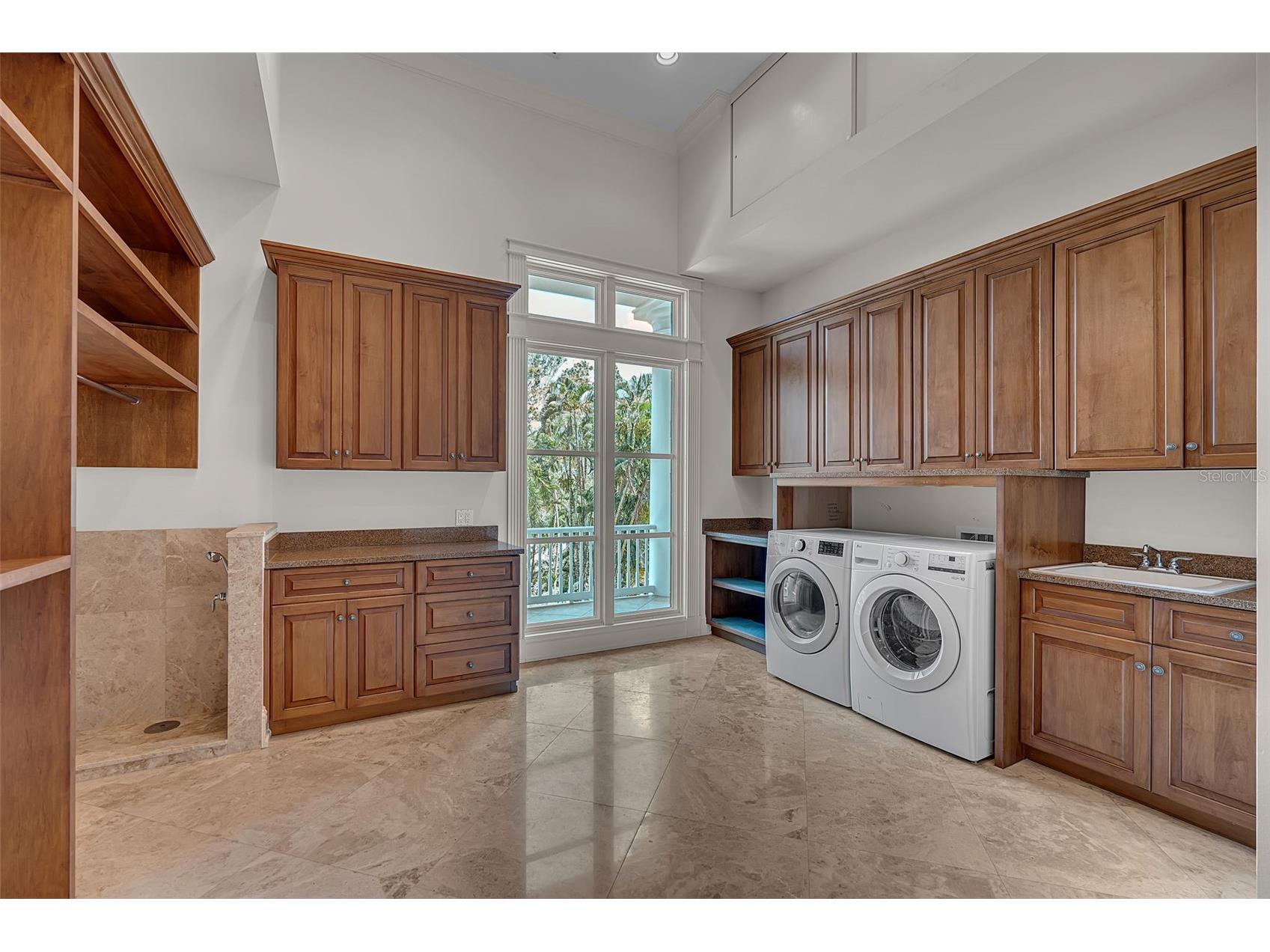 8132 Sanderling Road Sarasota FL 34242 - GULF OF MEXICO & HERON LAGOON A4694017 image58