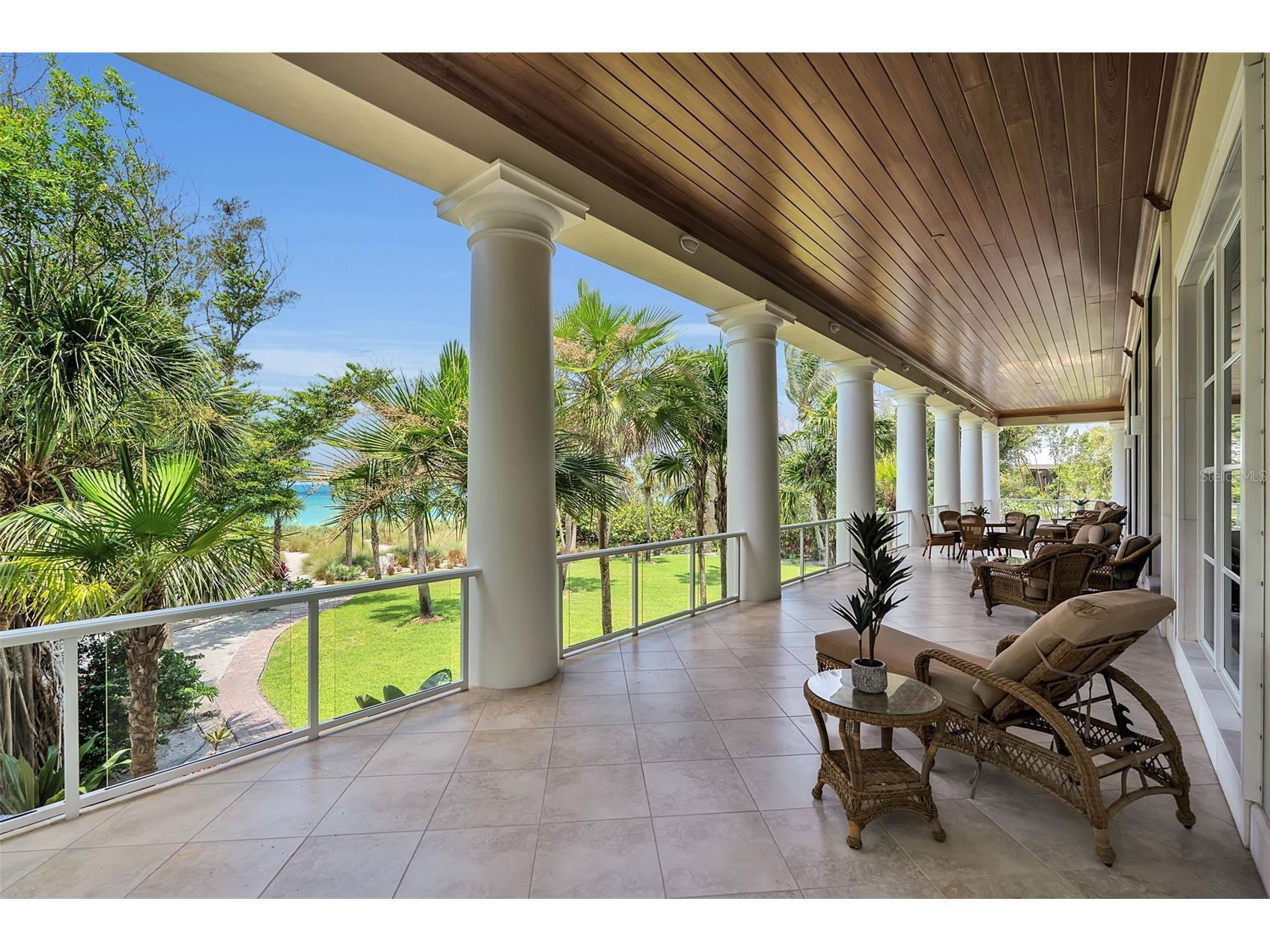 8132 Sanderling Road Sarasota FL 34242 - GULF OF MEXICO & HERON LAGOON A4694017 image60