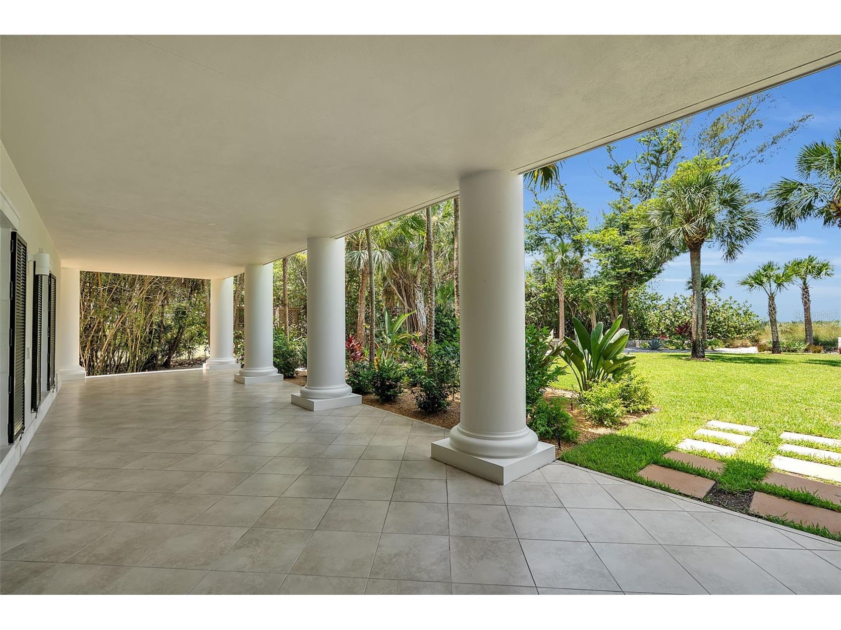 8132 Sanderling Road Sarasota FL 34242 - GULF OF MEXICO & HERON LAGOON A4694017 image66
