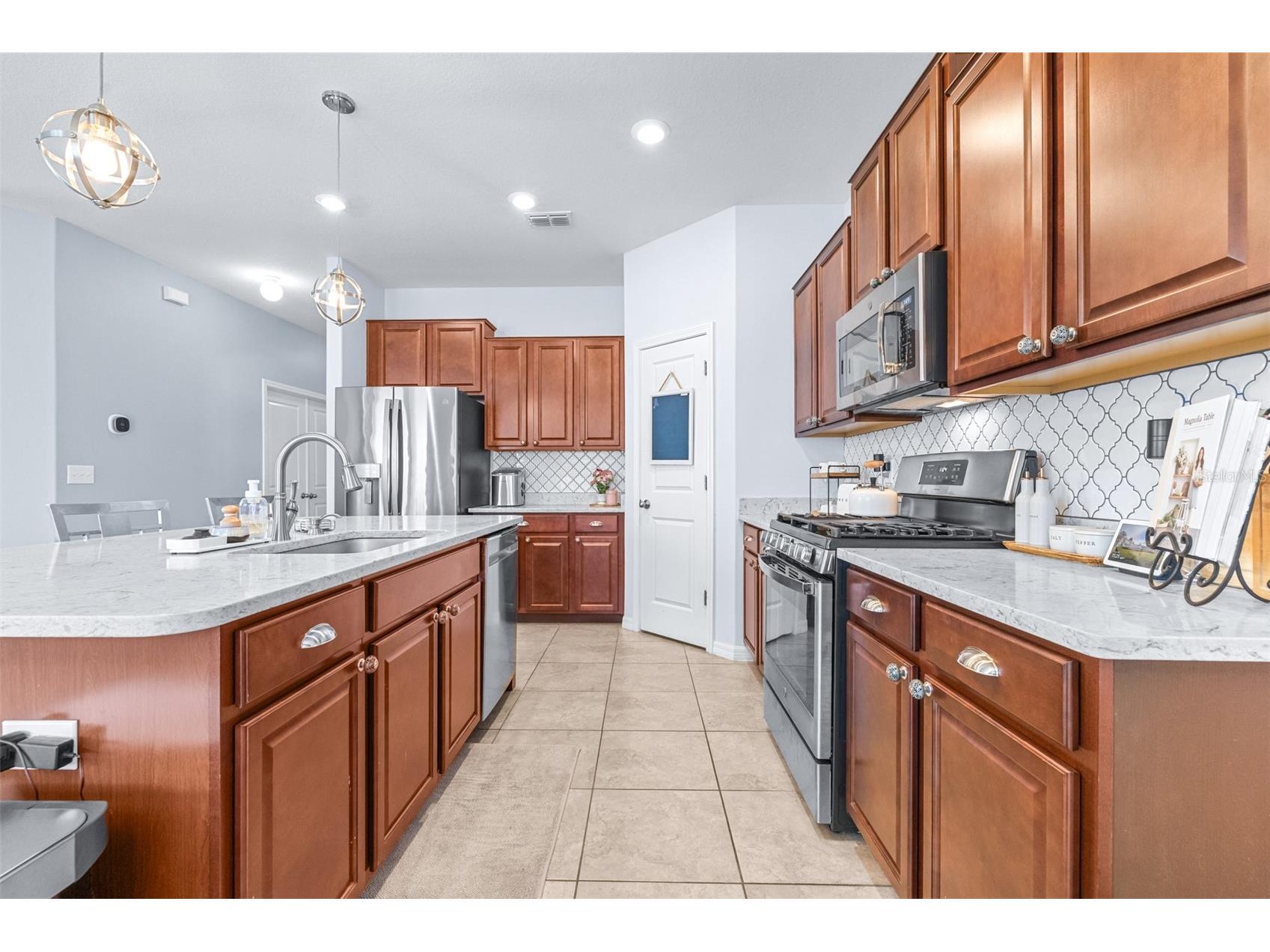 8132 Seagarden Lane Land O Lakes FL 34637 TB8467844 image5