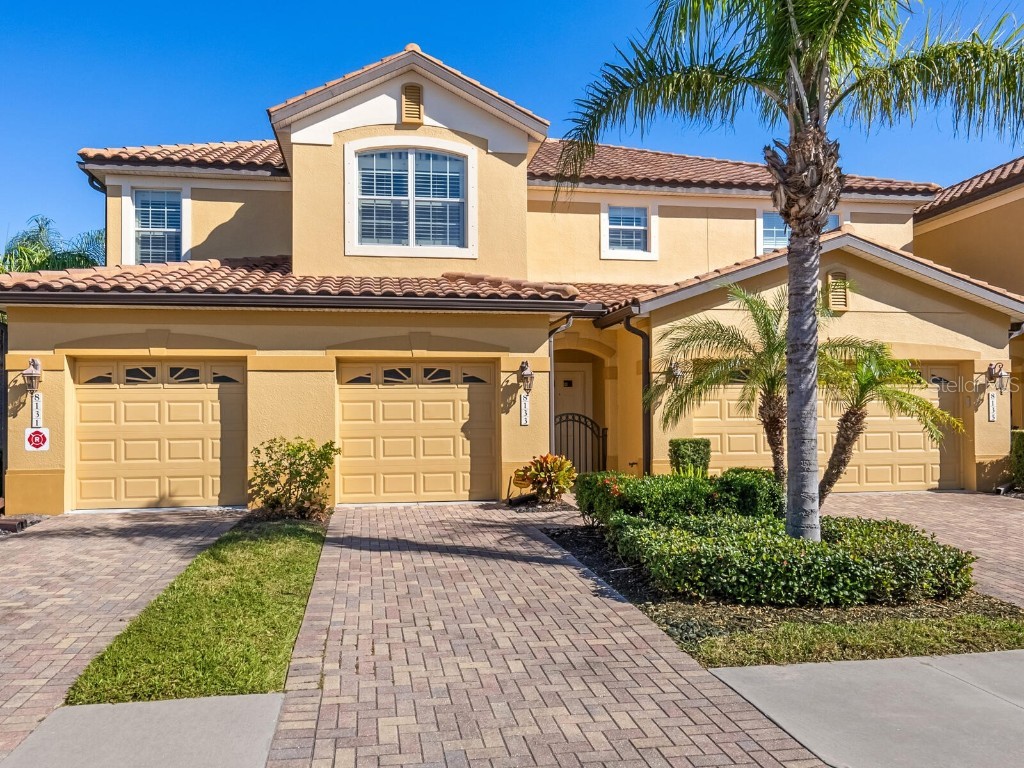 8133 Miramar Way #201 Lakewood Ranch FL 34202 A4629809 image1