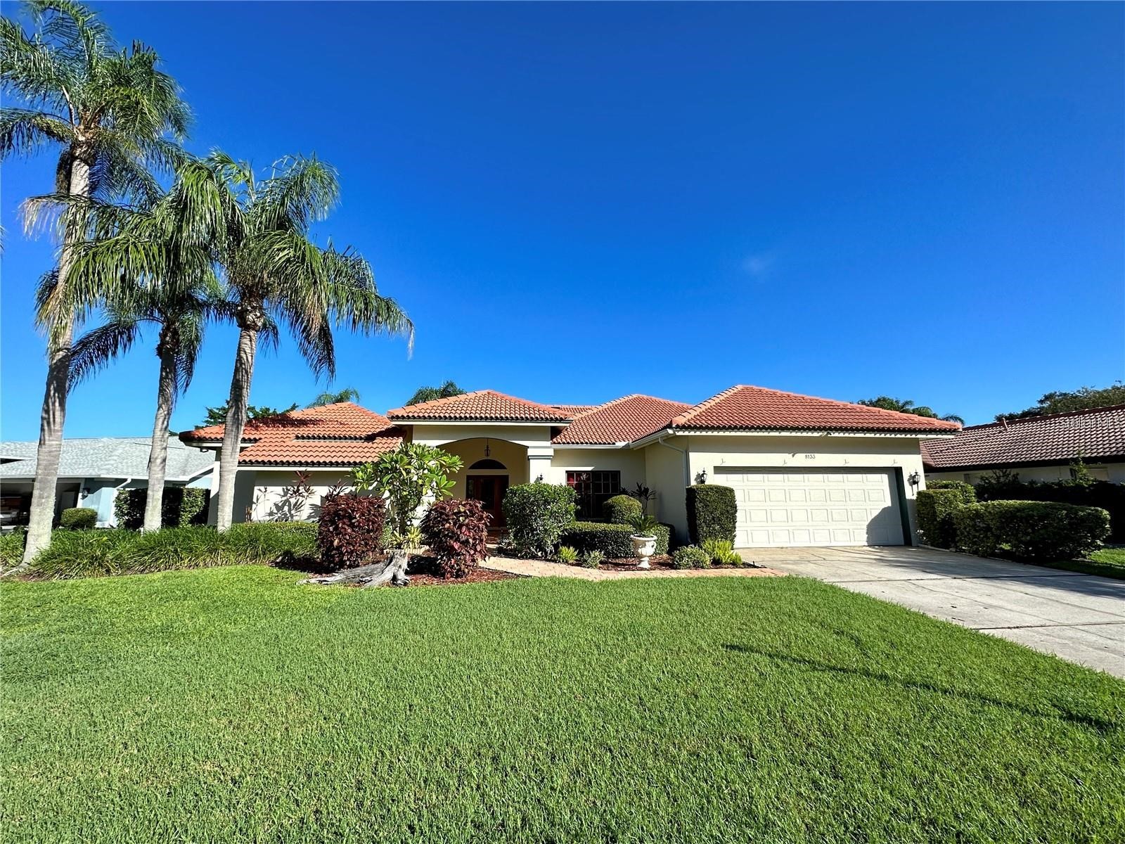 8133 Misty Oaks Boulevard Sarasota FL 34243 TB8478014 image1