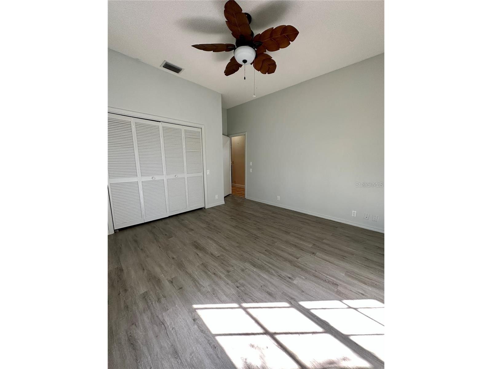 8133 Misty Oaks Boulevard Sarasota FL 34243 TB8478014 image20