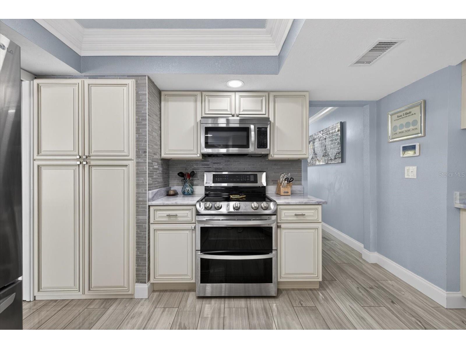 8134 Bayshore Drive Seminole FL 33776 W7883430 image11