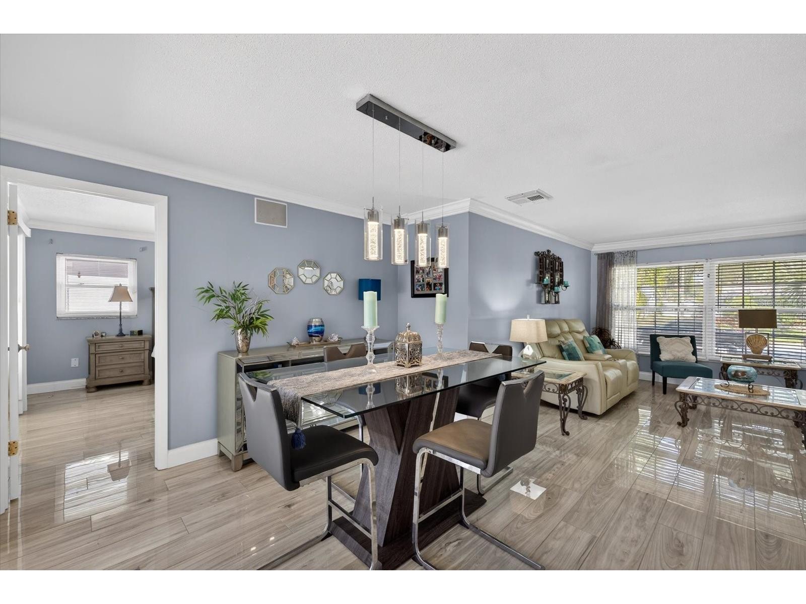 8134 Bayshore Drive Seminole FL 33776 W7883430 image13