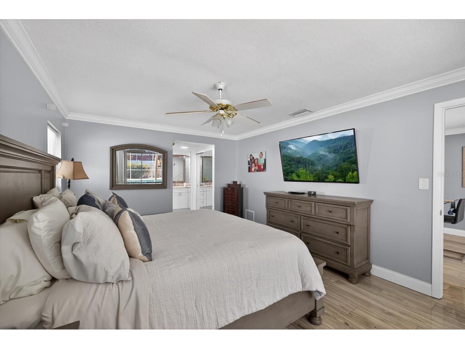 8134 Bayshore Drive Seminole FL 33776 W7883430 image15