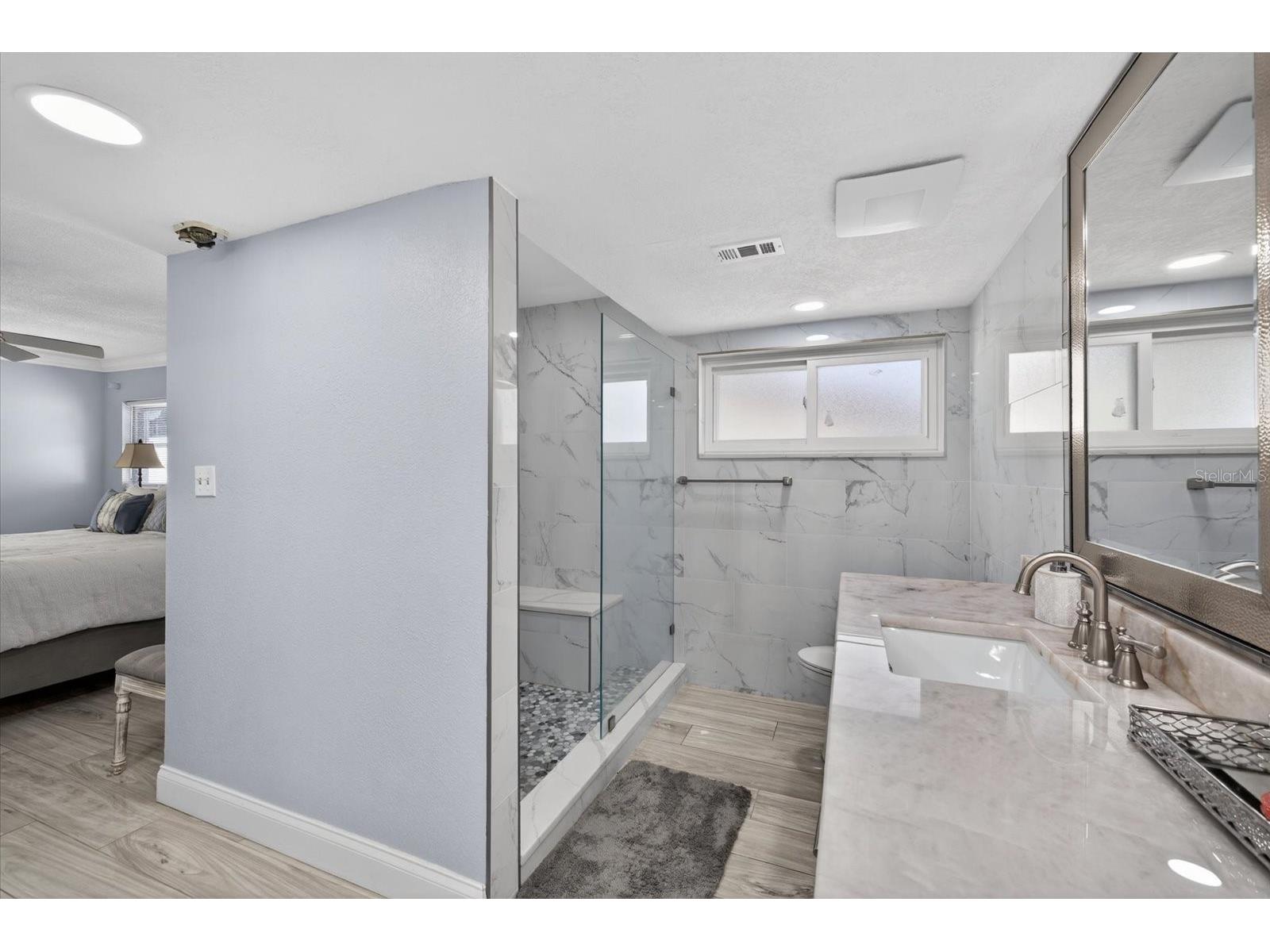 8134 Bayshore Drive Seminole FL 33776 W7883430 image18