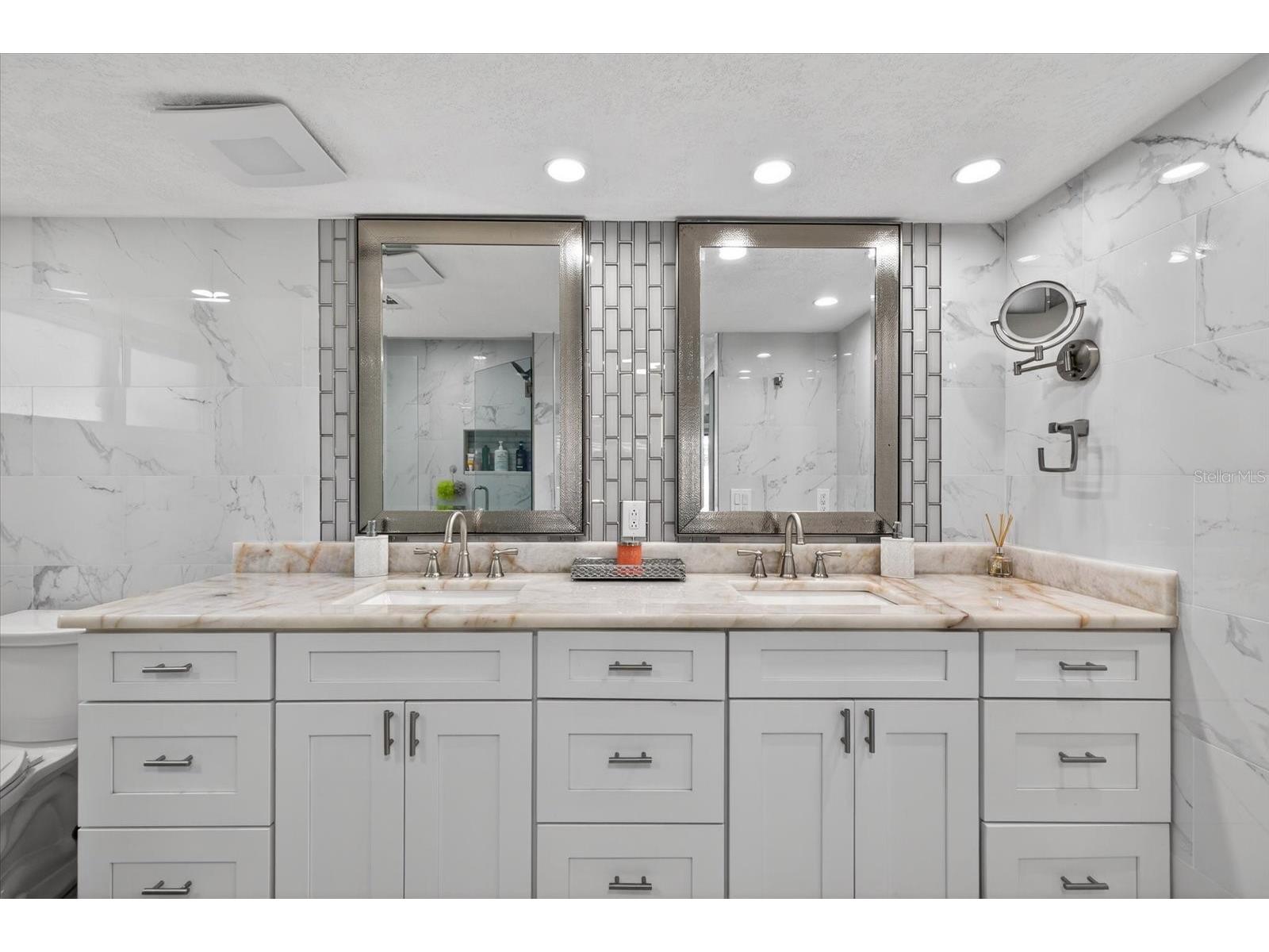 8134 Bayshore Drive Seminole FL 33776 W7883430 image21