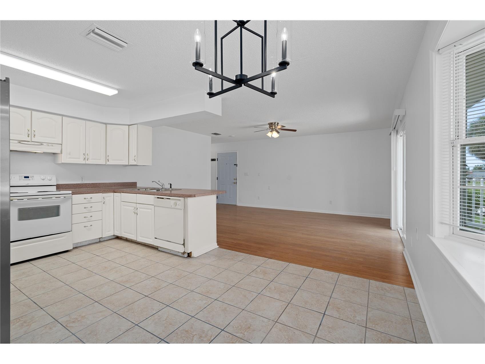 8134 Papaya Street Port Richey FL 34668 W7886576 image13