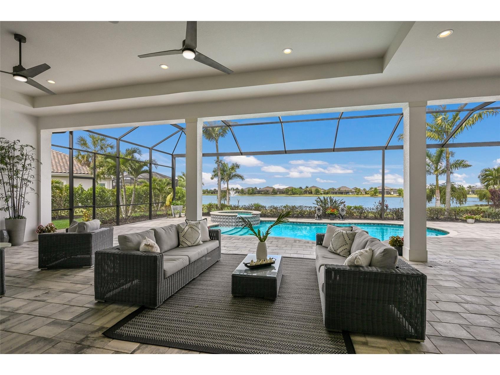 8134 Pavia Way Lakewood Ranch FL 34202 A4687253 image16