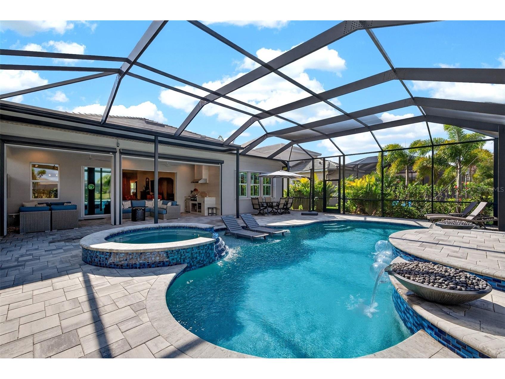 8134 Redonda Loop Lakewood Ranch FL 34202 A4679798 image46