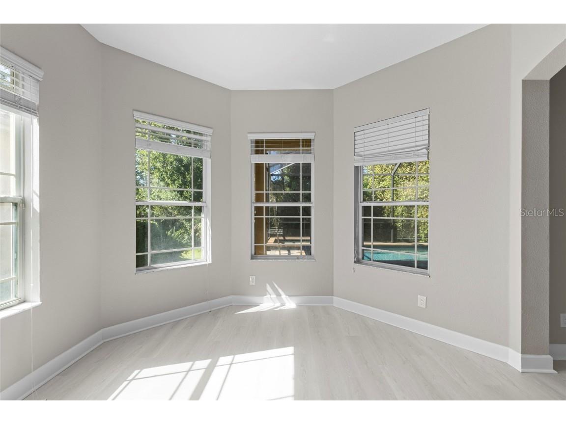 8134 Santa Rosa Court Sarasota FL 34243 A4666633 image11