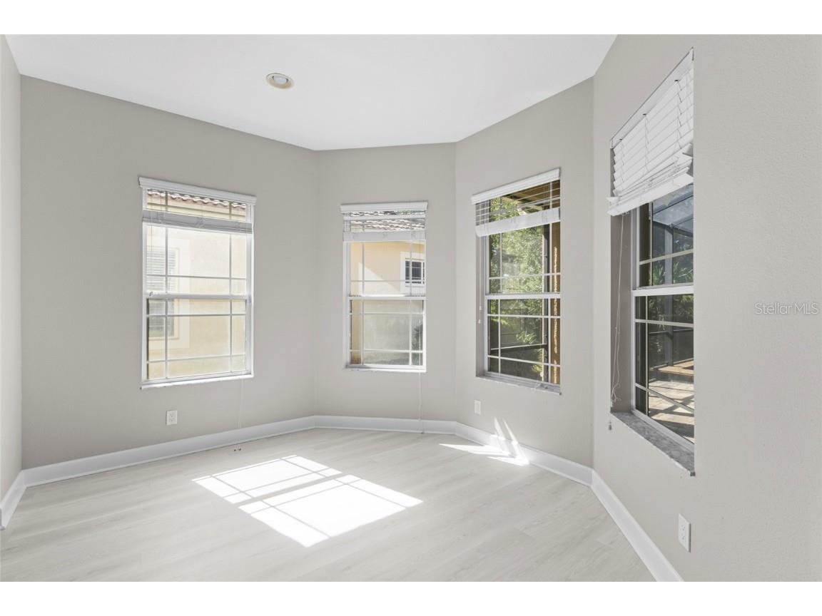 8134 Santa Rosa Court Sarasota FL 34243 A4666633 image12