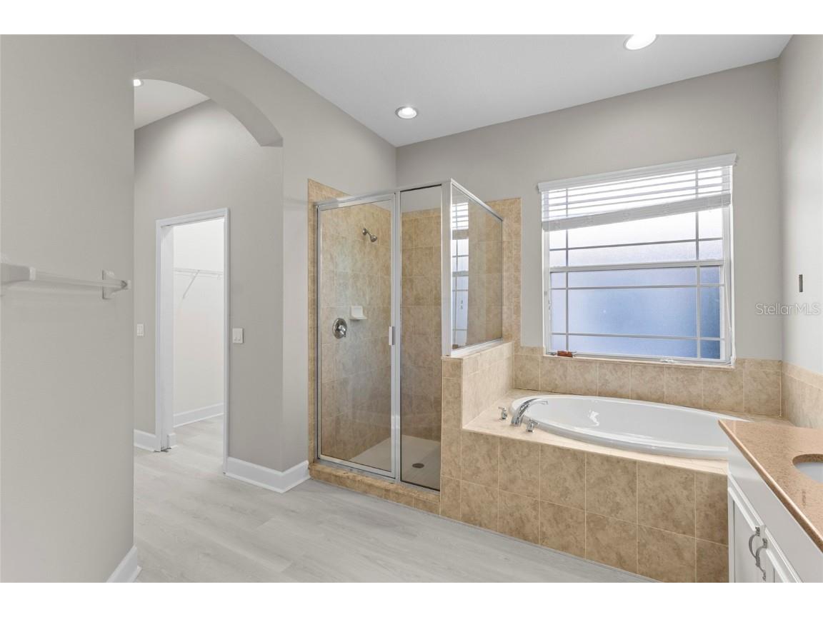 8134 Santa Rosa Court Sarasota FL 34243 A4666633 image21