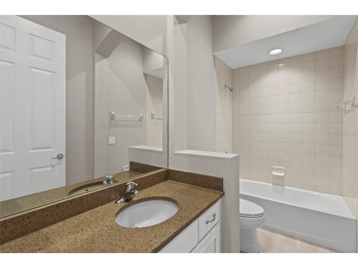 8134 Santa Rosa Court Sarasota FL 34243 A4666633 image30