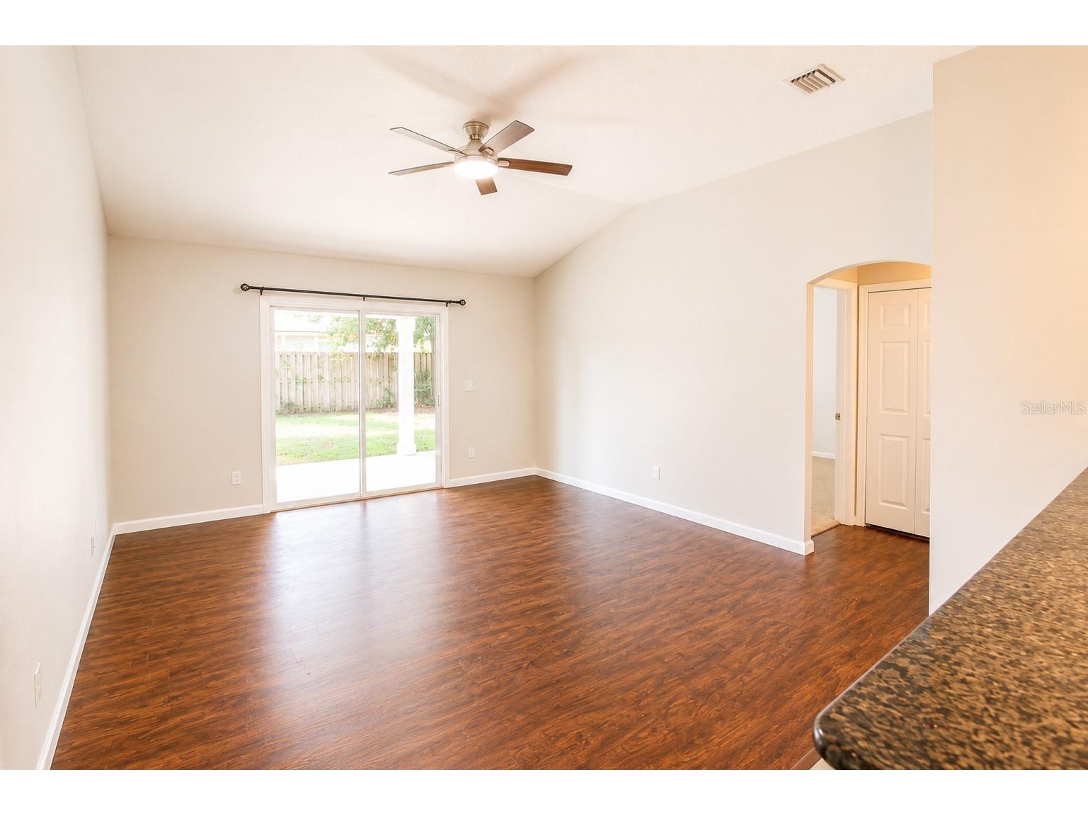 8135 NW 54th Street Gainesville FL 32653 GC540084 image16
