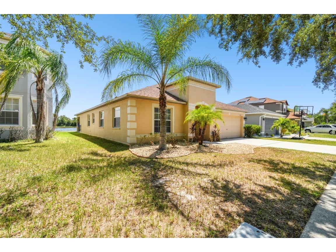 8135 Tar Hollow Drive Gibsonton FL 33534 U8254567 image1