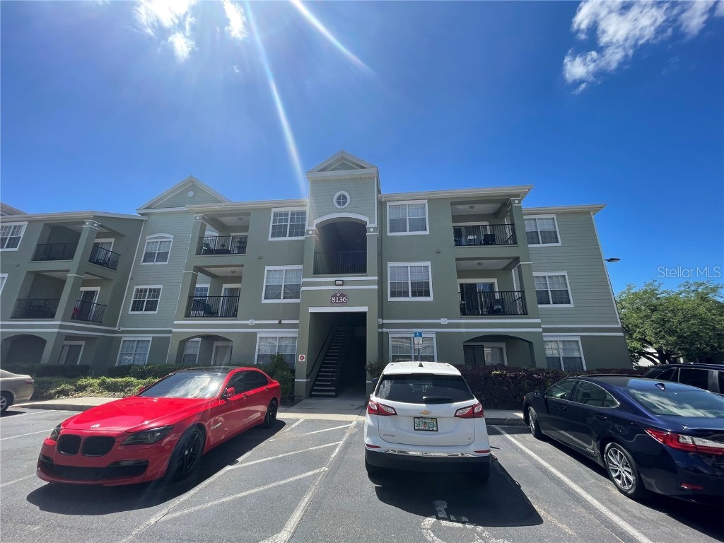 8136 Claire Ann Drive #207 Orlando FL 32825 O6208844 image1