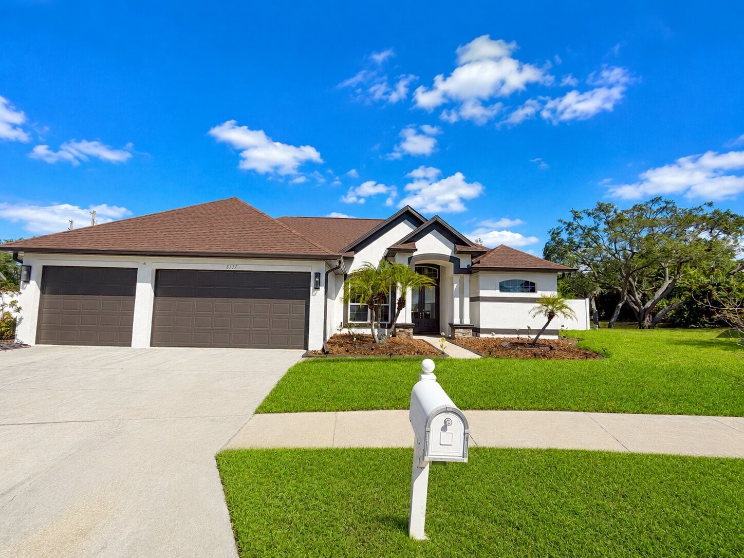 8137 Golden Bear Loop Port Richey FL 34668 TB8505631 image1