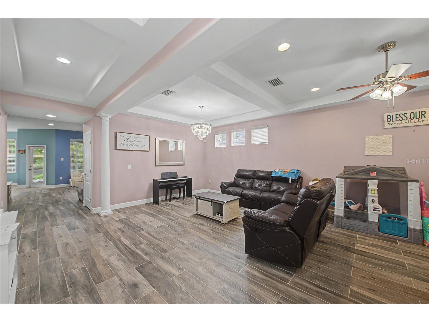 8137 Lagerfeld Drive Land O Lakes FL 34637 TB8520645 image8