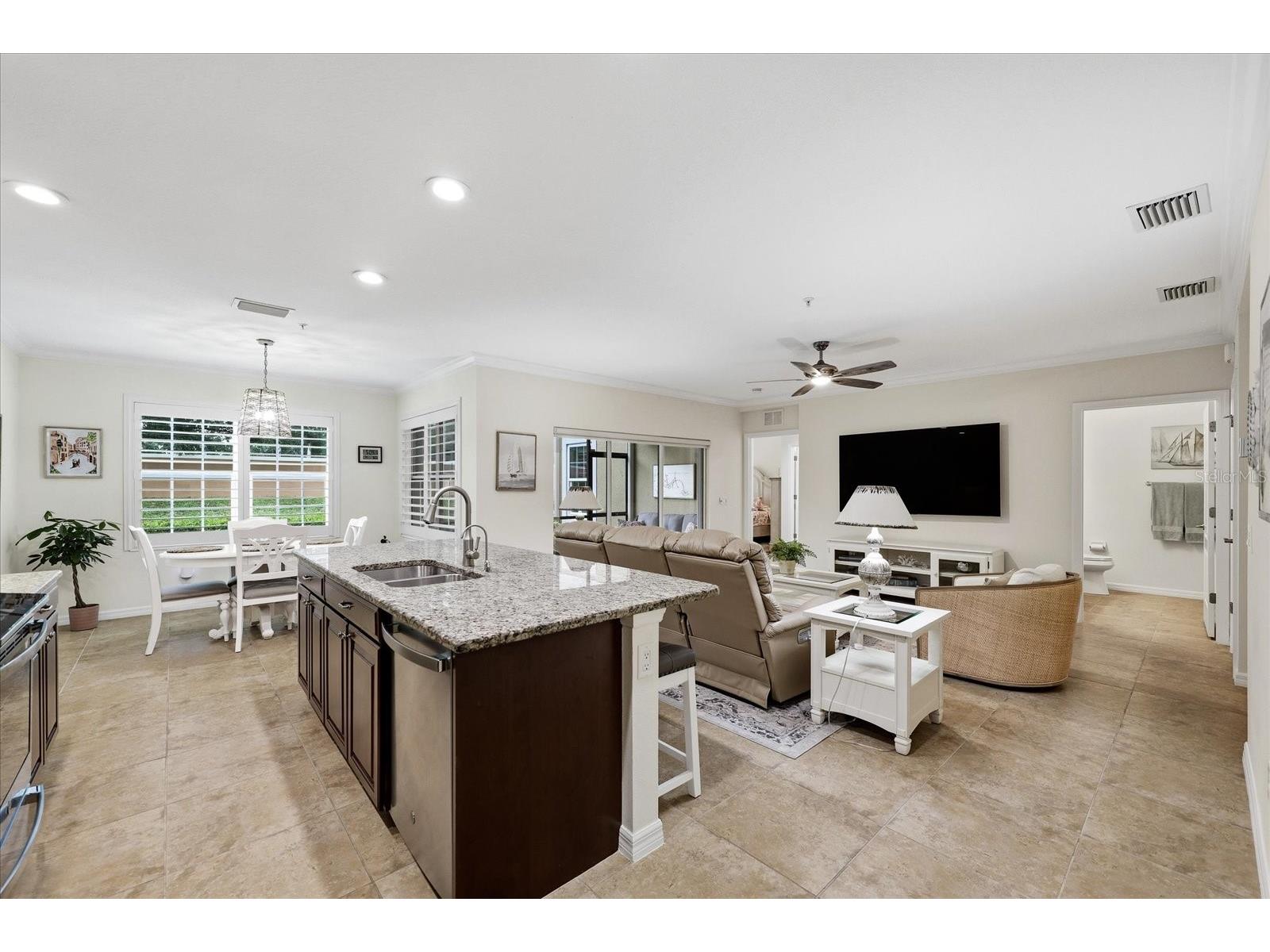 8137 Miramar Way Lakewood Ranch FL 34202 A4695856 image13