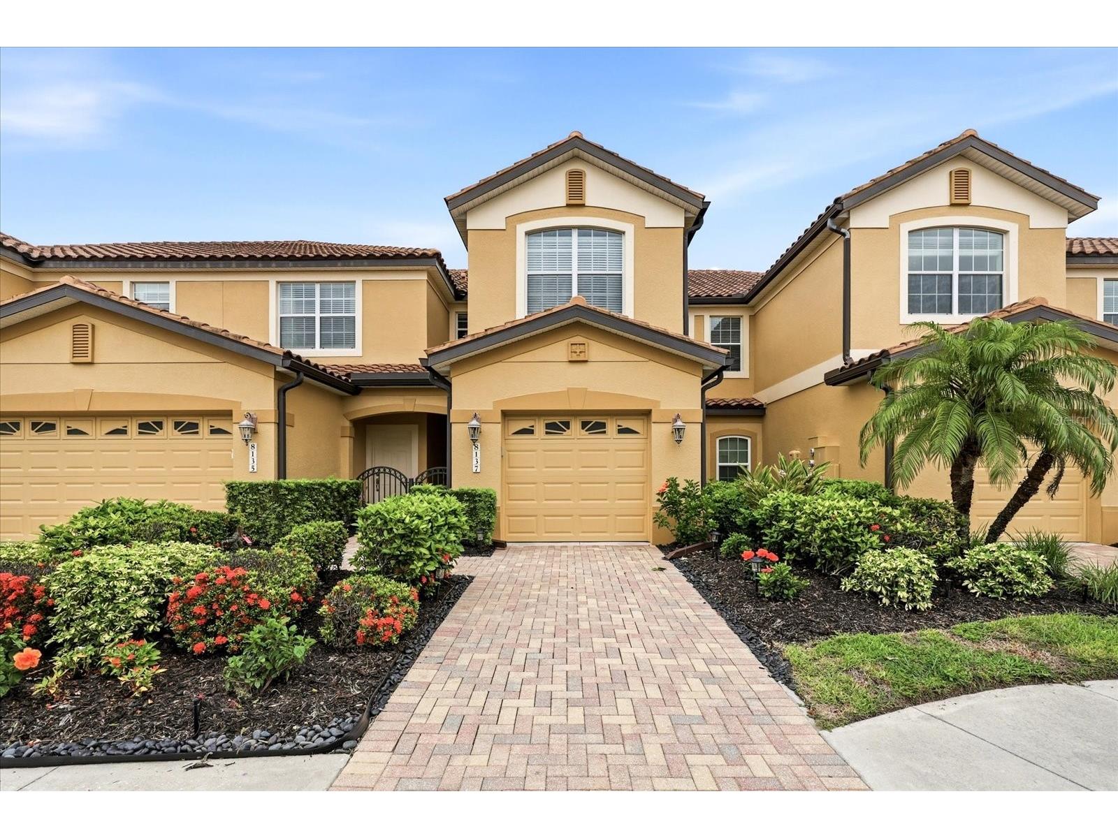 8137 Miramar Way Lakewood Ranch FL 34202 A4695856 image2