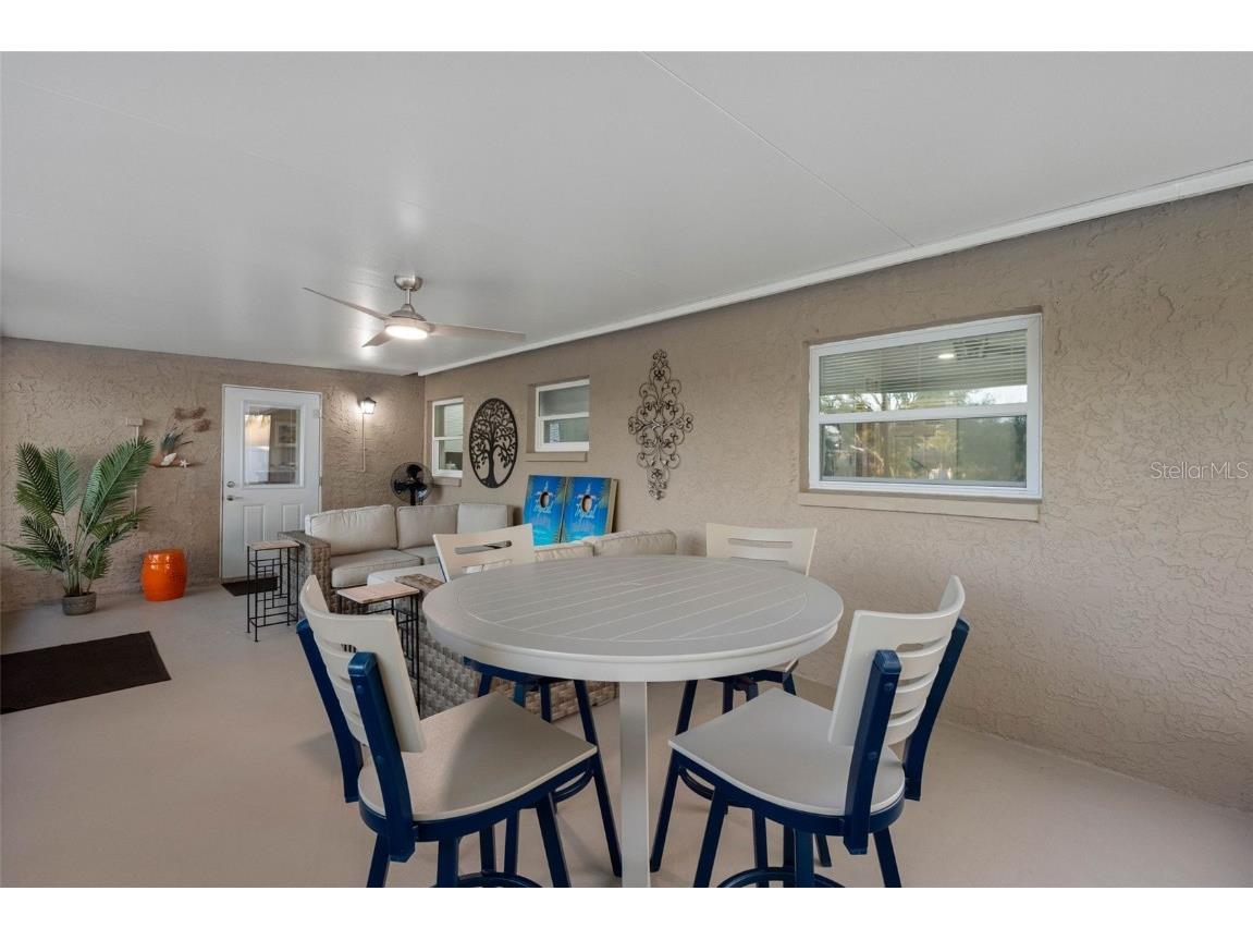 8139 129th Lane N Seminole FL 33776 TB8448997 image28