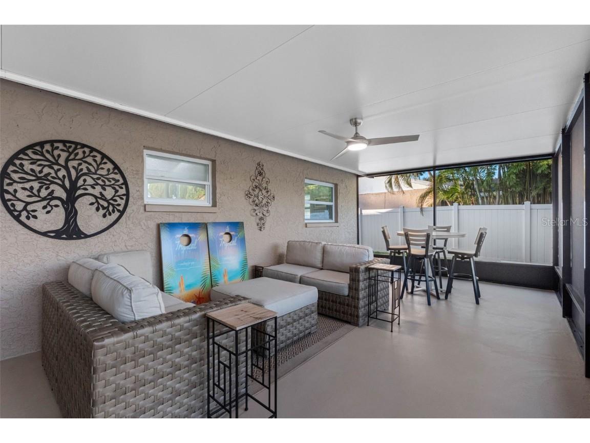 8139 129th Lane N Seminole FL 33776 TB8448997 image29