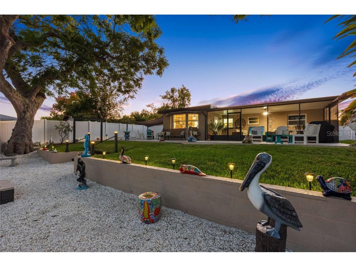 8139 129th Lane N Seminole FL 33776 TB8448997 image32