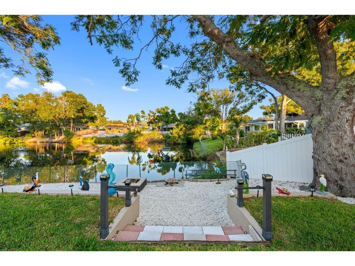 8139 129th Lane N Seminole FL 33776 TB8448997 image35