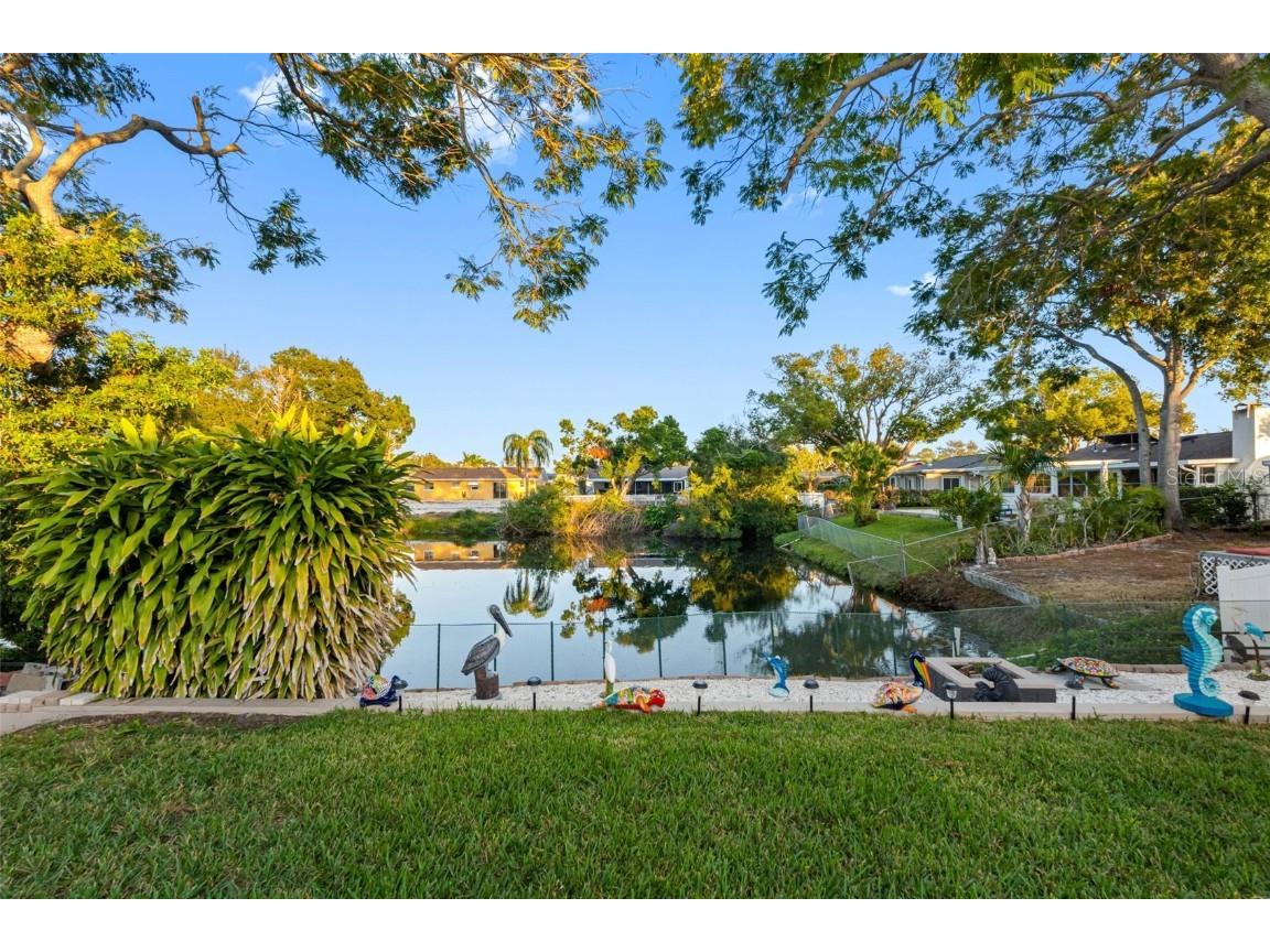 8139 129th Lane N Seminole FL 33776 TB8448997 image43